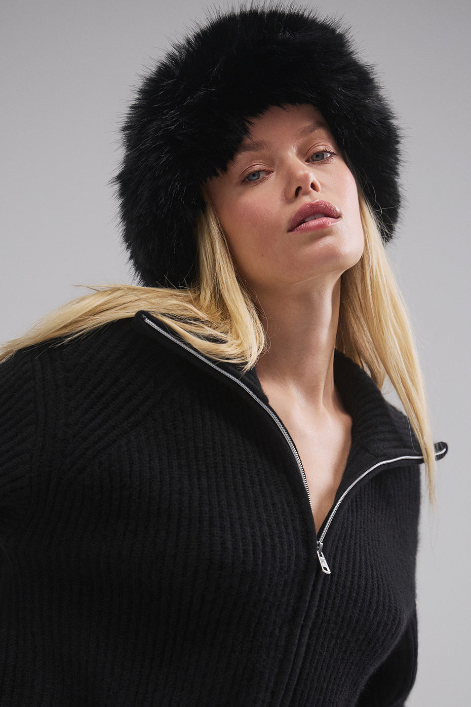 Courchevel Cashmere Faux Fur Beanie - Black