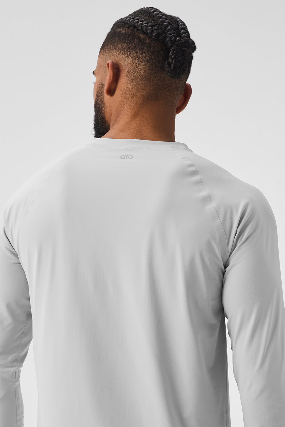 Idol Long Sleeve Performance Tee - Titanium