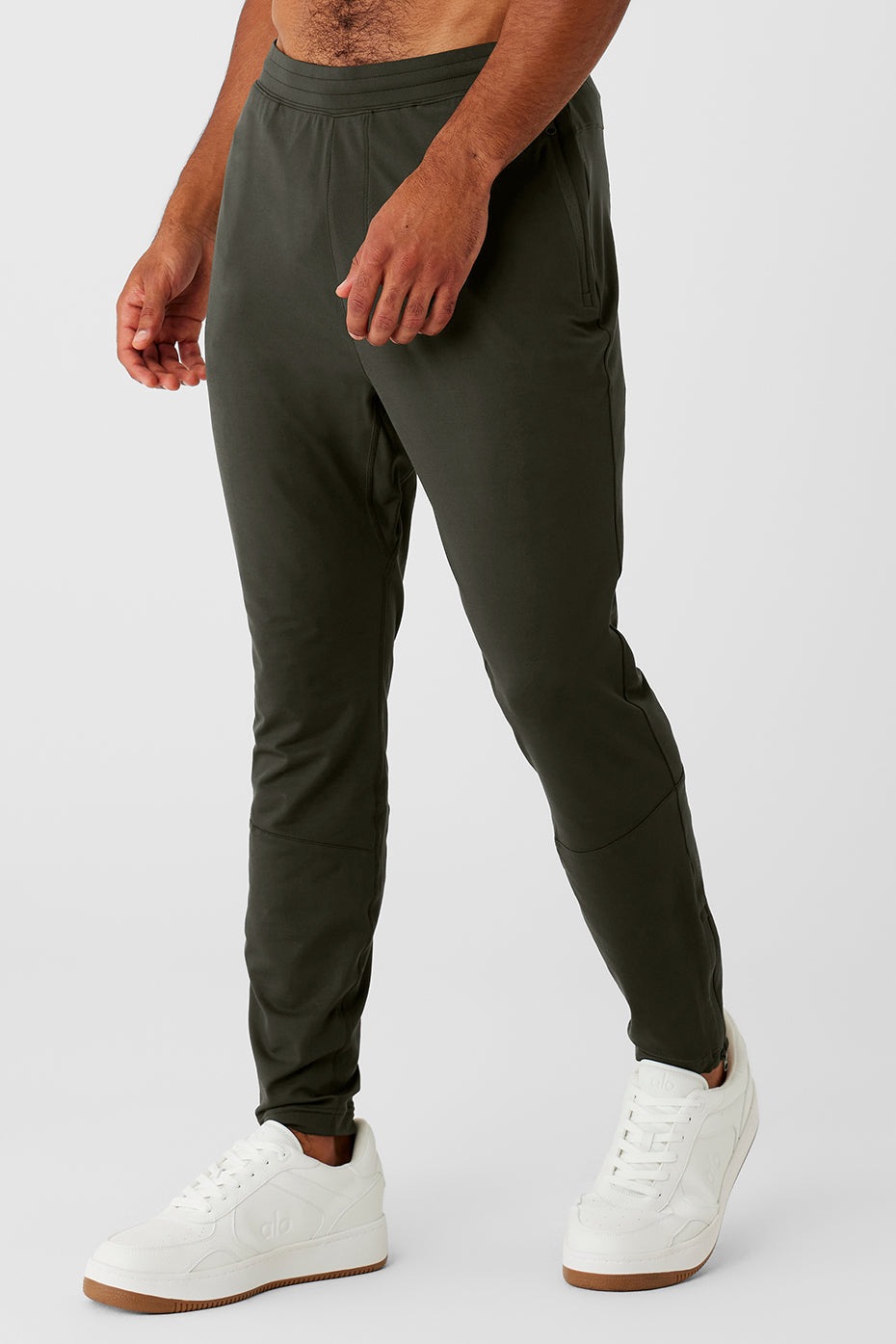 Conquer React Performance Pant - Stealth Green