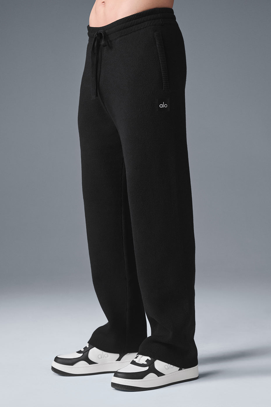 Scholar Straight Leg Sweatpant - Black