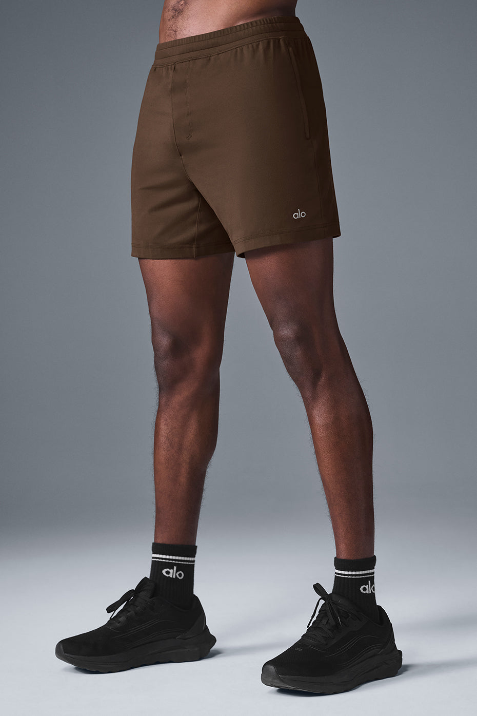 7" Conquer React Performance Short - Espresso