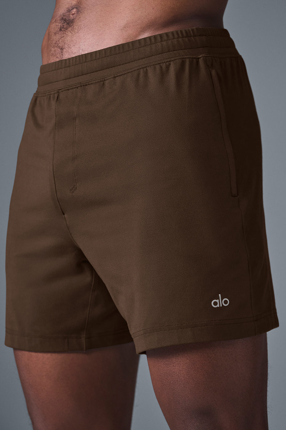 7" Conquer React Performance Short - Espresso