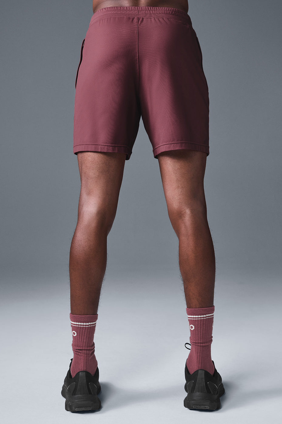 7" Conquer React Performance Short - Burgundy Truffle