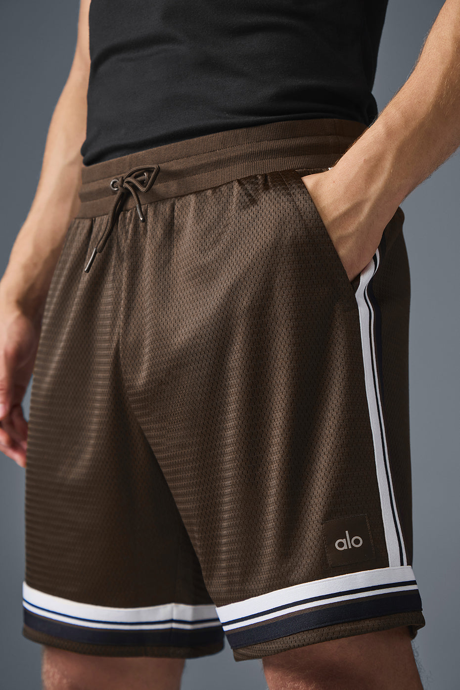 7" Key Mesh Basketball Short - Espresso