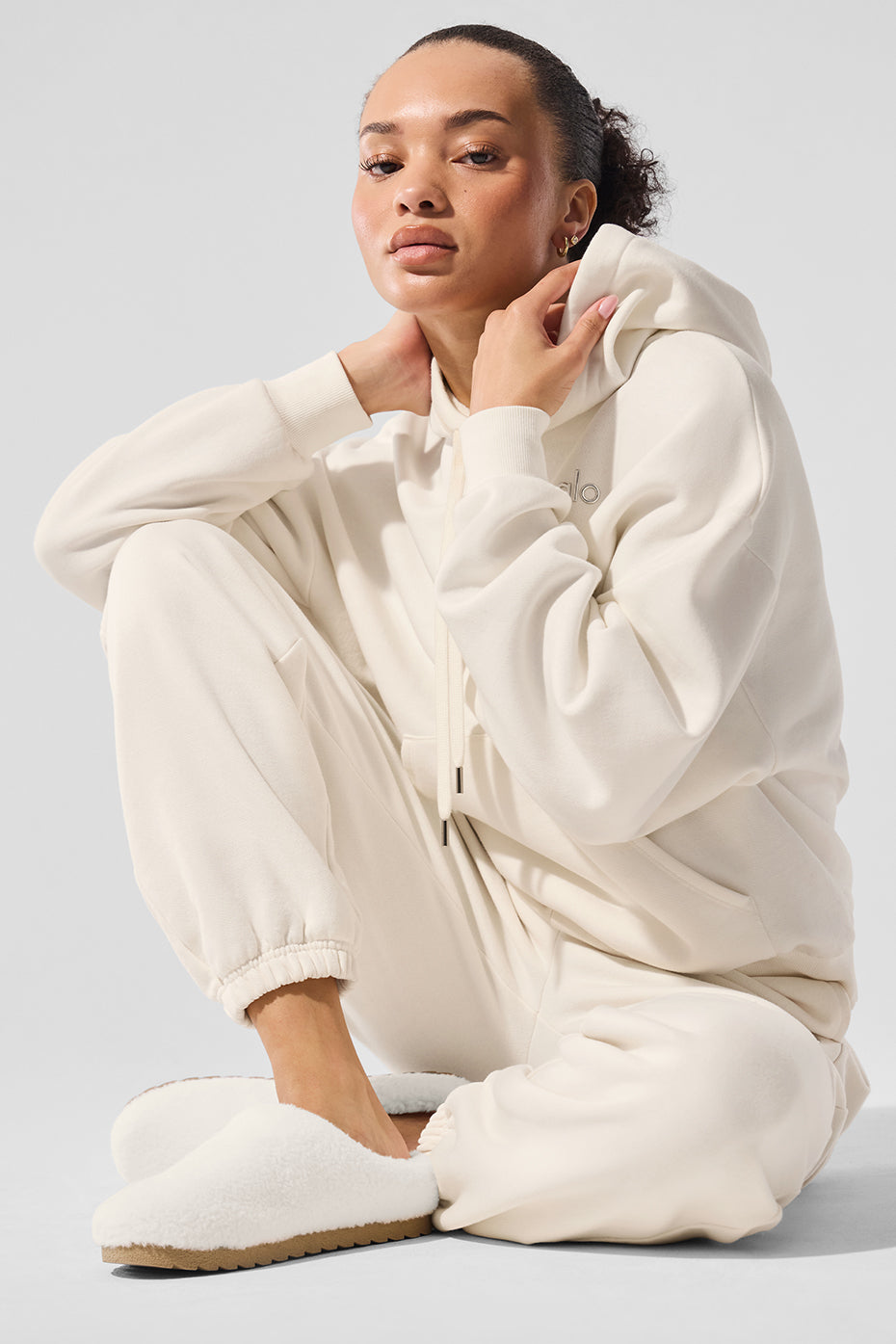 Accolade Hoodie - Ivory