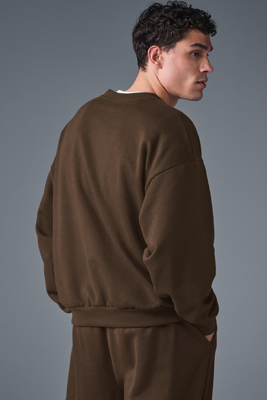 Accolade Crew Neck Pullover - Espresso