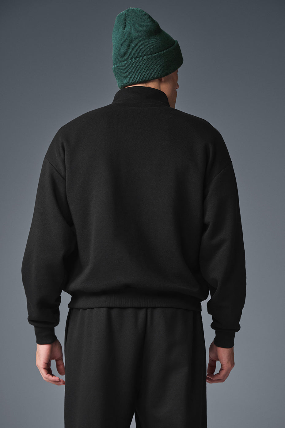 Accolade 1/4 Zip Pullover - Black