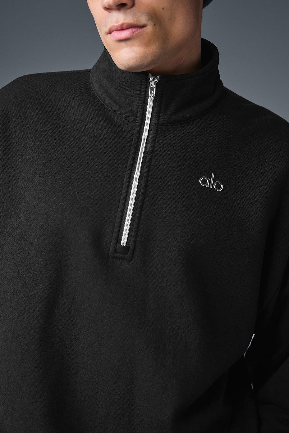 Accolade 1/4 Zip Pullover - Black