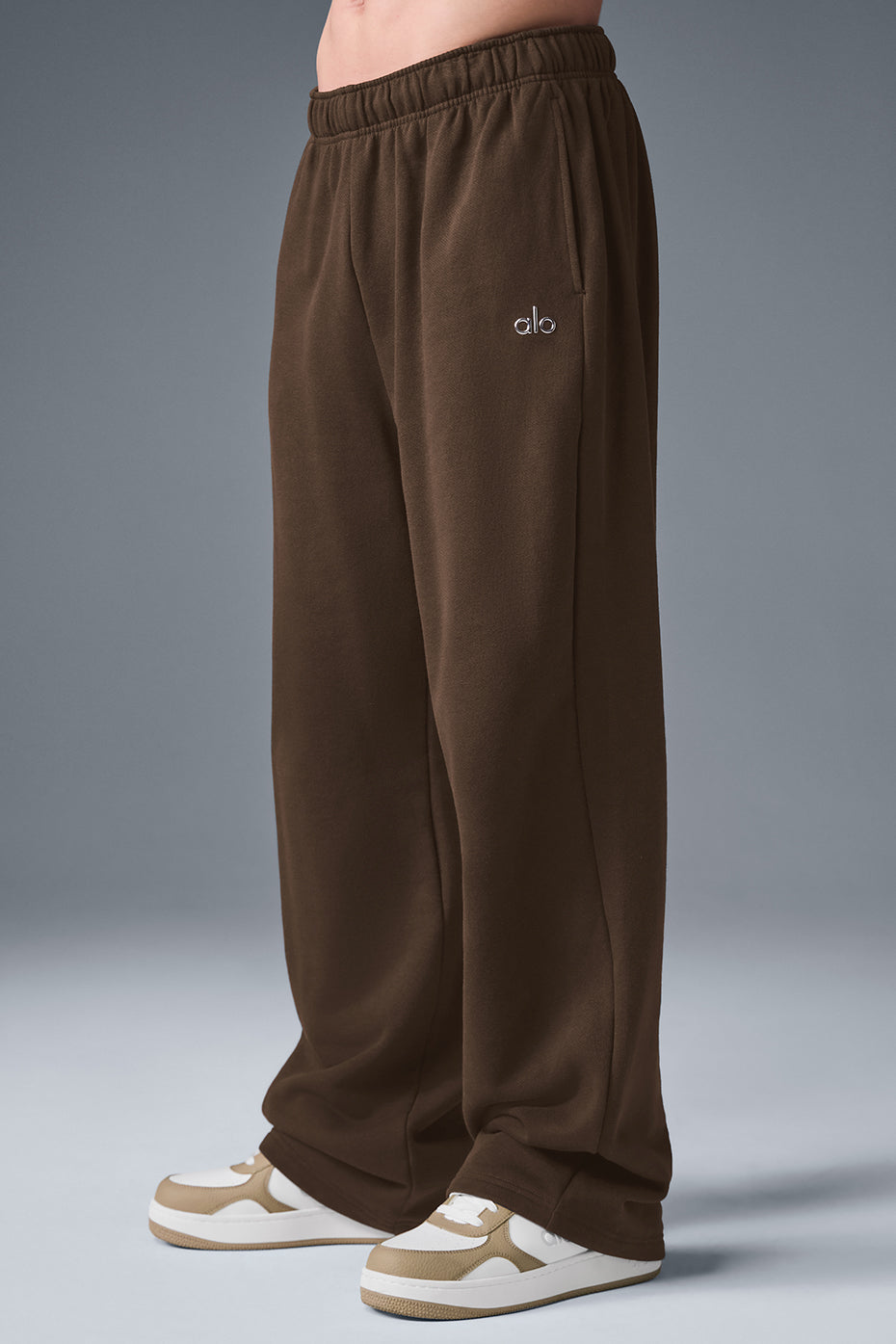 Accolade Straight Leg Sweatpant - Espresso