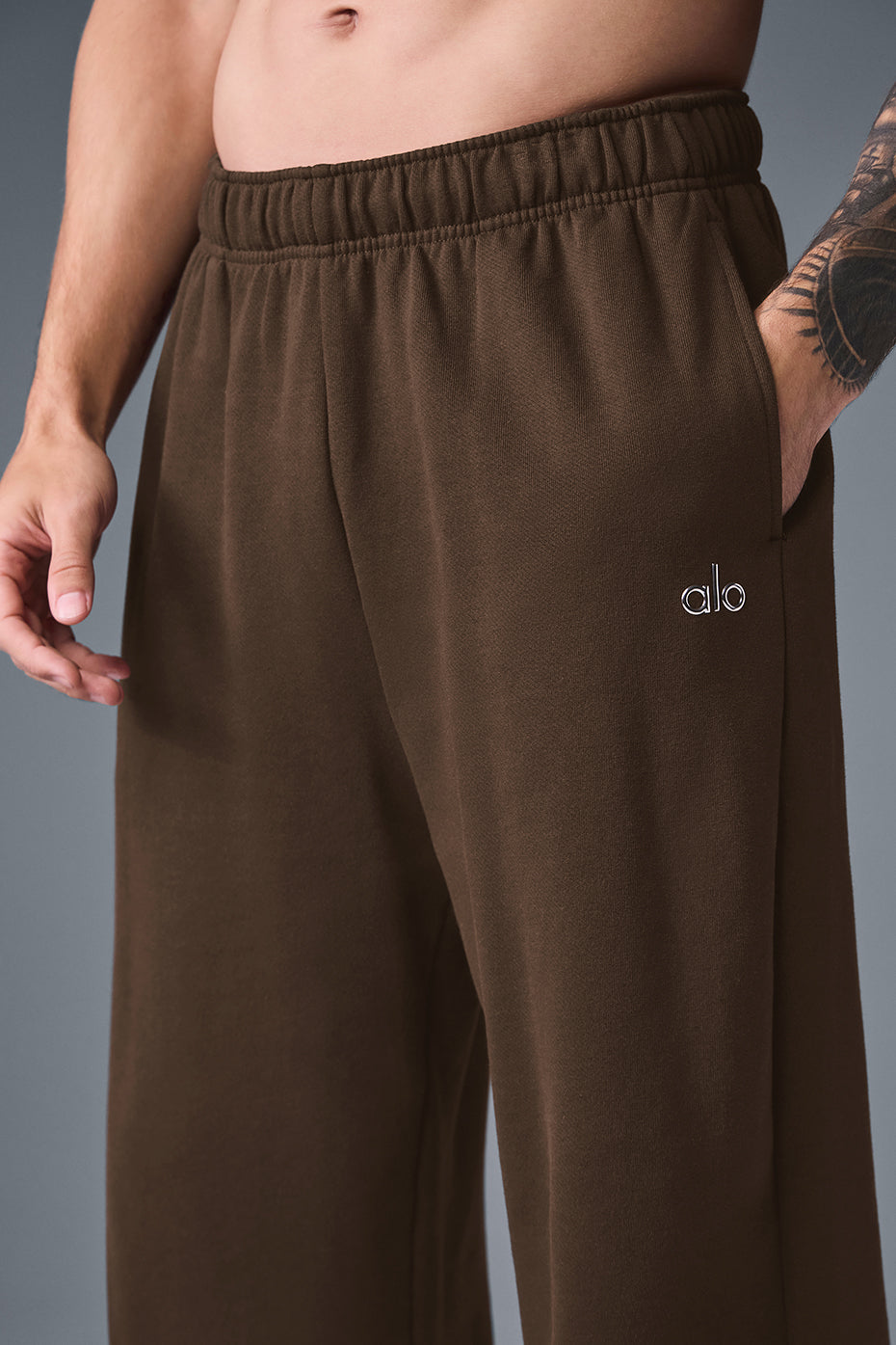 Accolade Straight Leg Sweatpant - Espresso