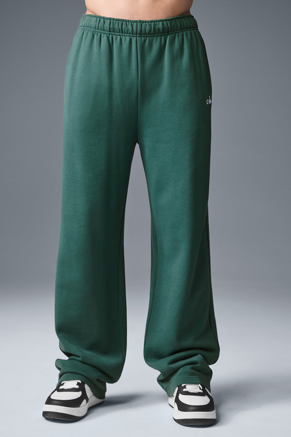 Accolade Straight Leg Sweatpant - Winter Ivy