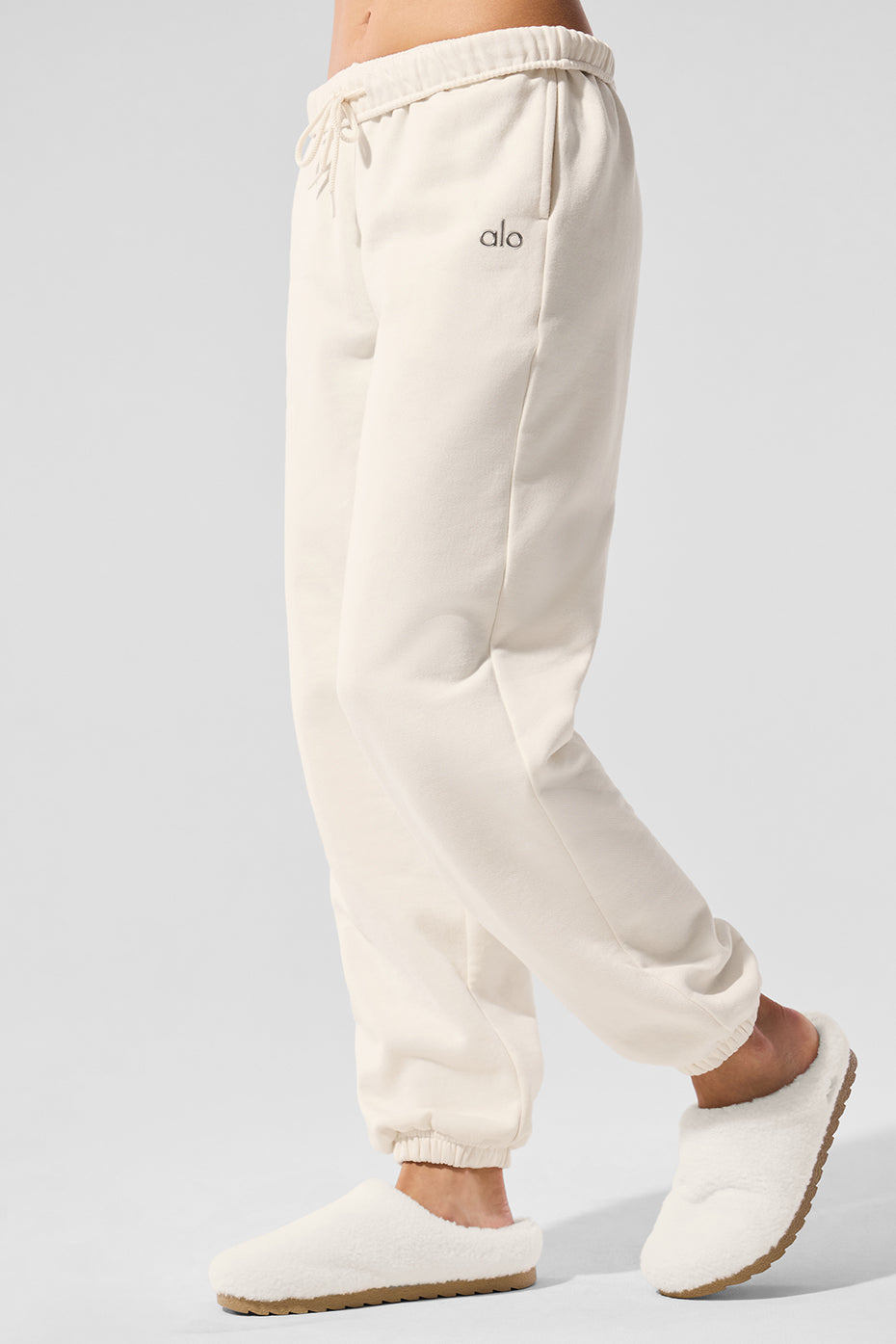 Accolade Sweatpant - Ivory