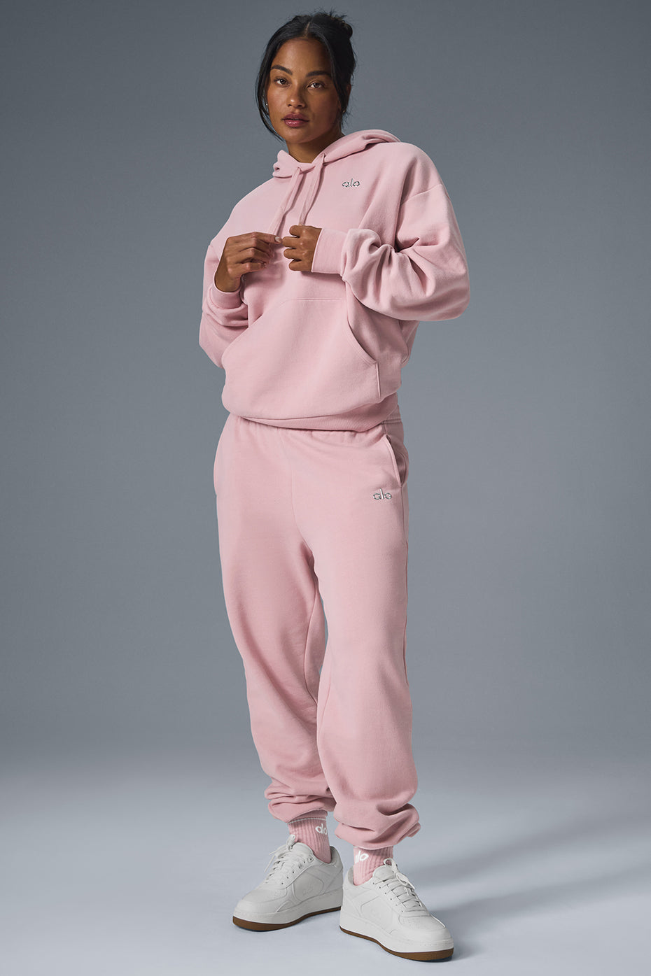 Accolade Sweatpant - Ballet Pink