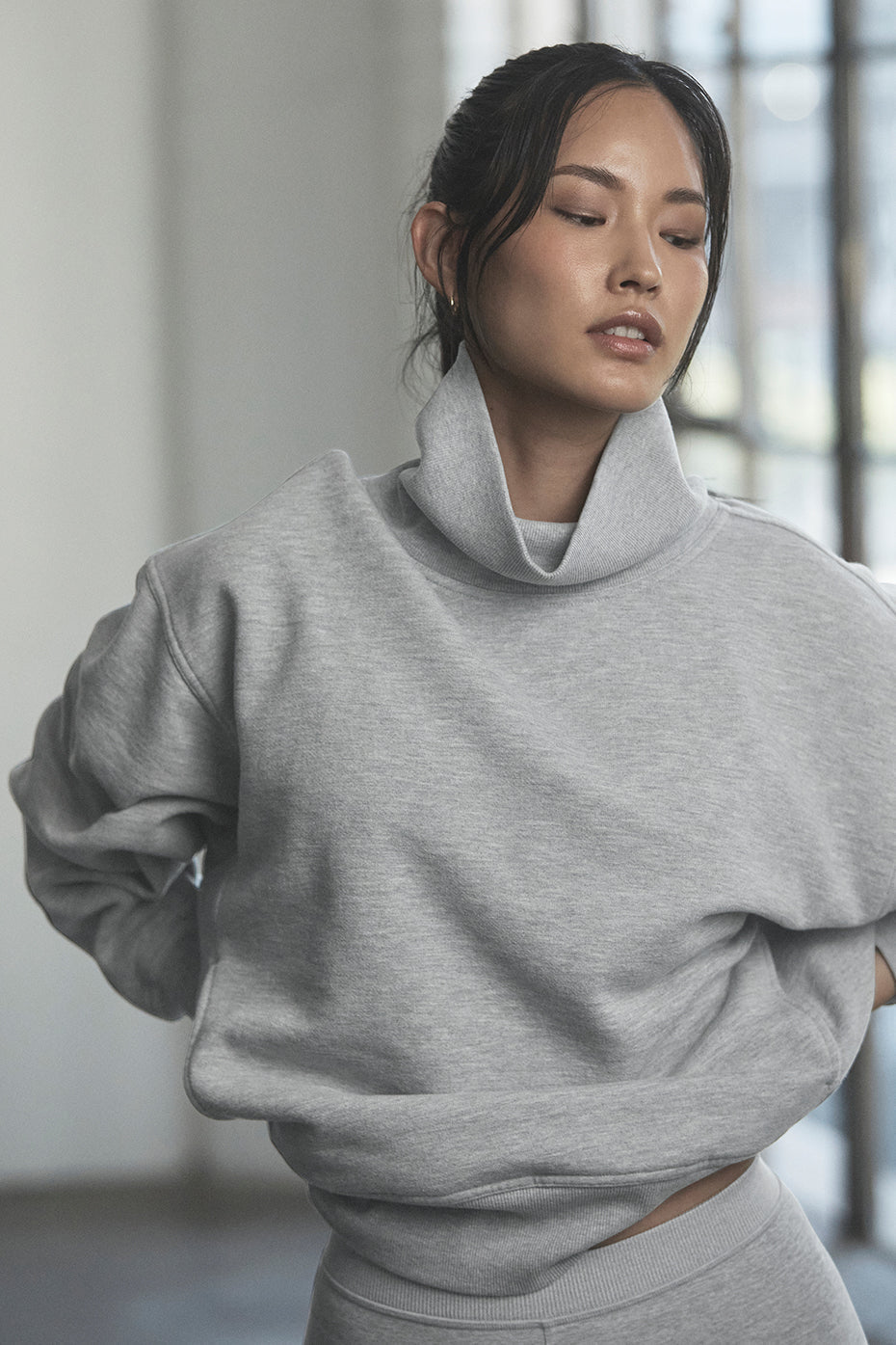 Hazy Mock Neck Pullover - Athletic Heather Grey