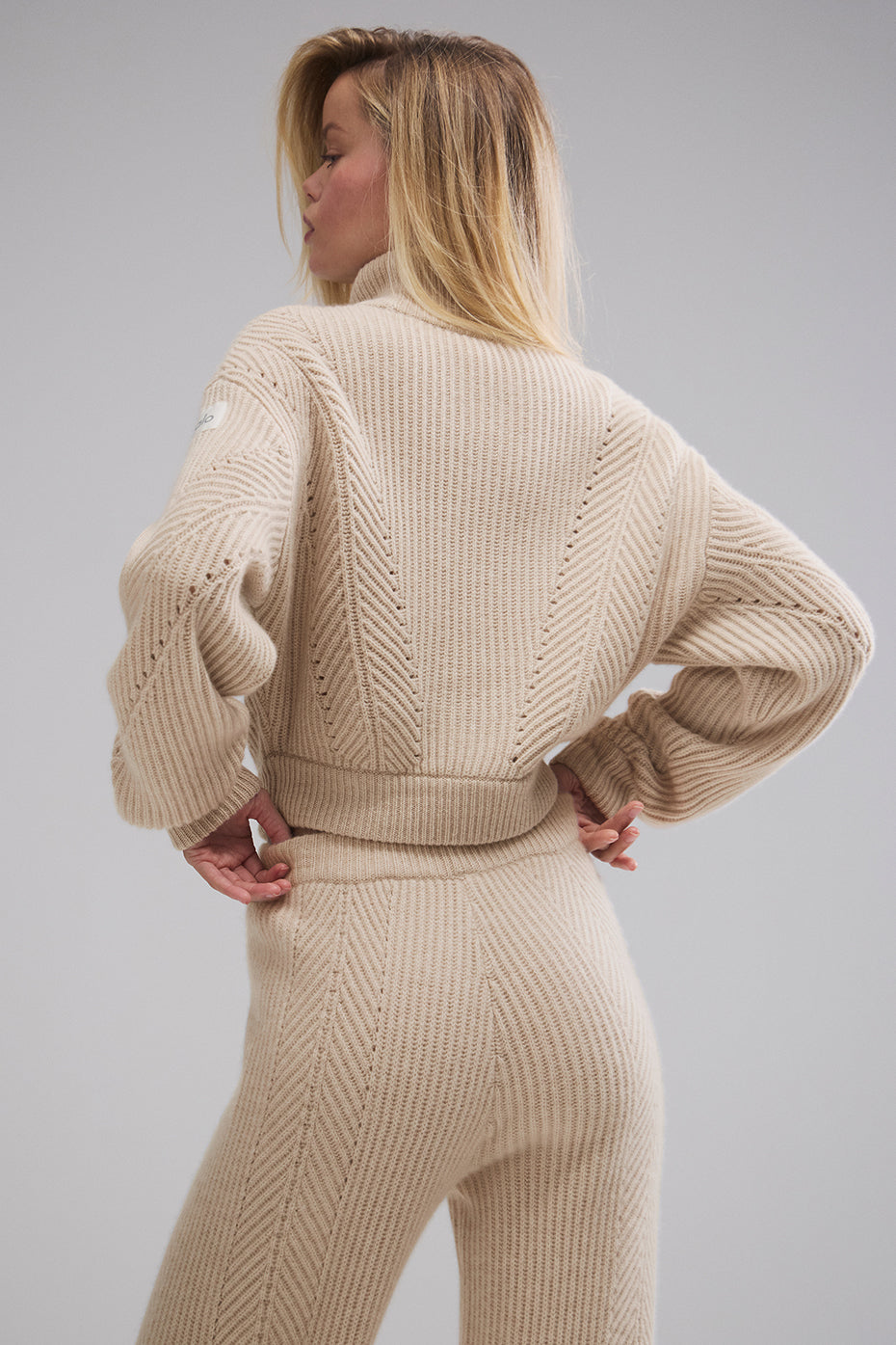 Winter Magic Cashmere Turtleneck - Birch Heather