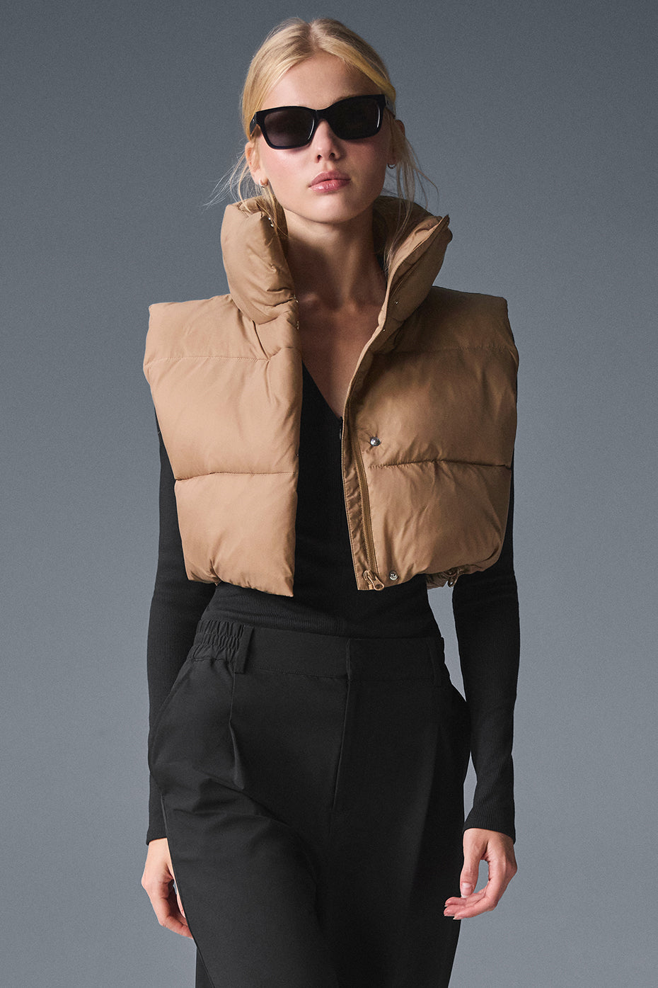 Cropped Gold Rush Puffer Vest - Toasted Almond