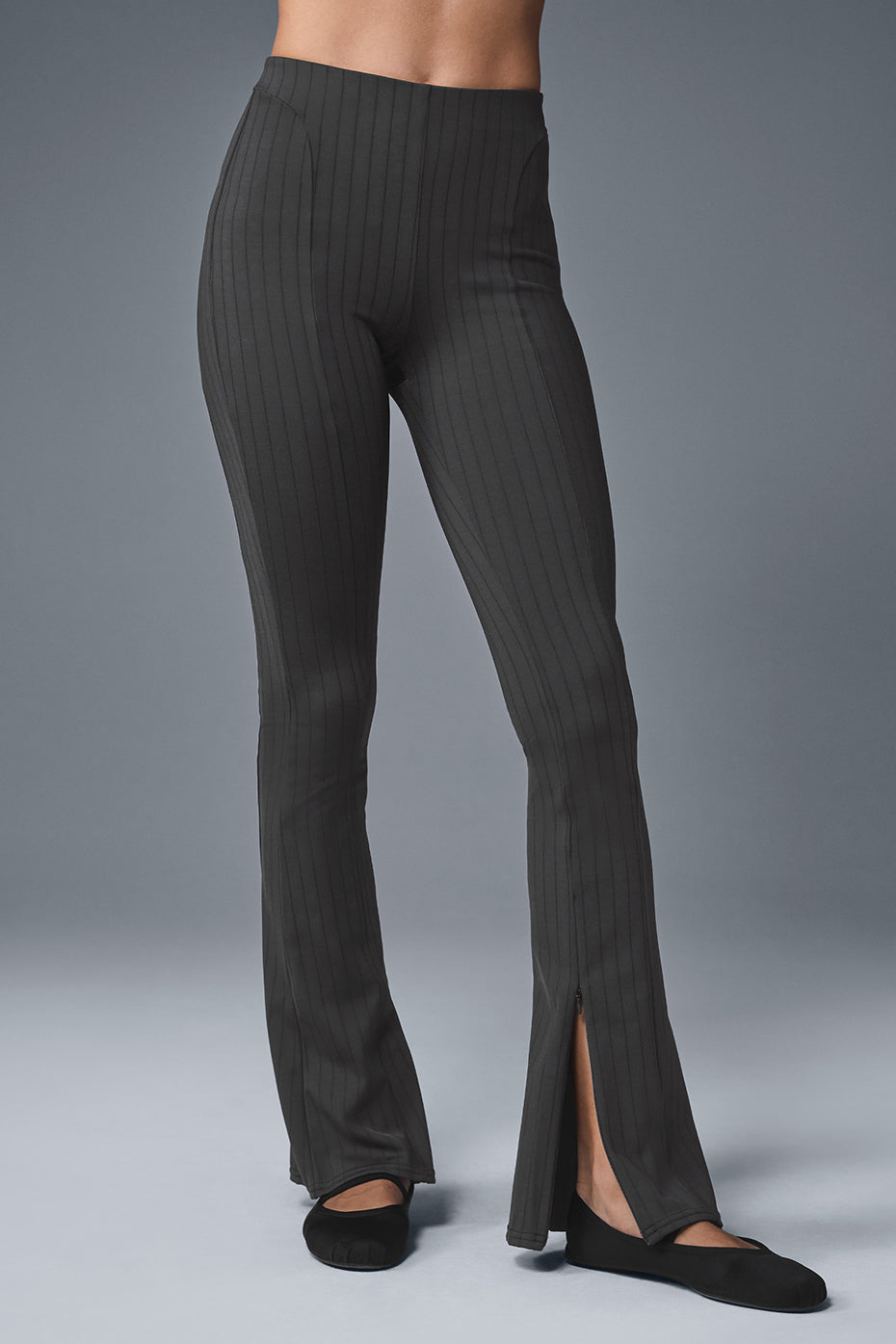 High-Waist Pinstripe Zip It Flare Legging - Anthracite/Black