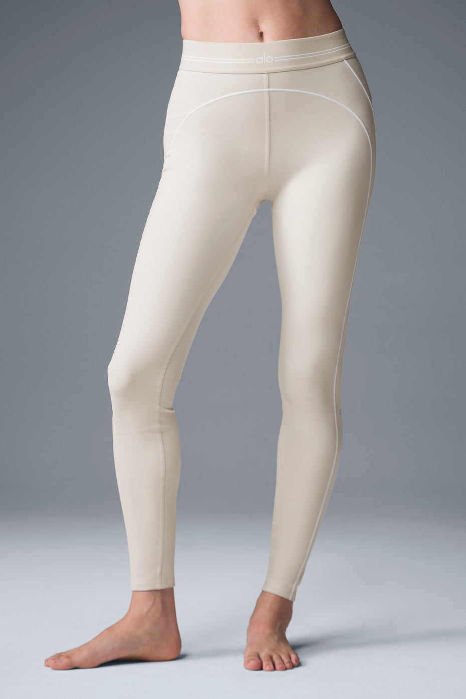 Airbrush High-Waist Heart Throb Legging - Oat Milk/White