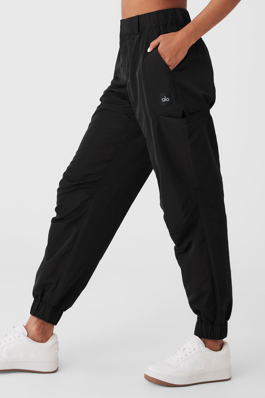 High-Waist Break Line Jogger - Black