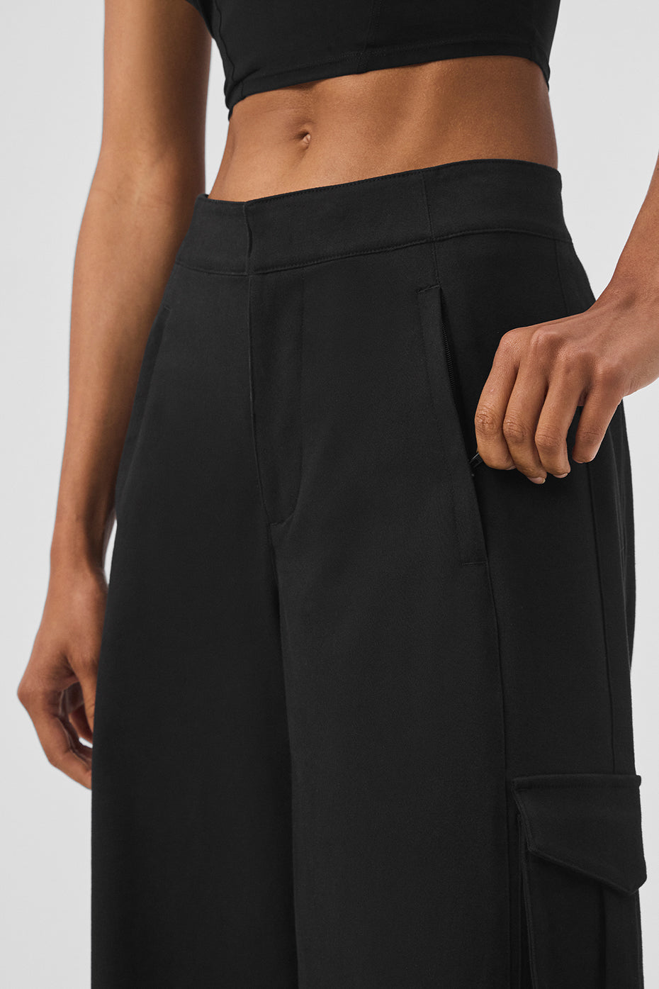 Show Off Cargo Wide Leg Trouser (Regular) - Black