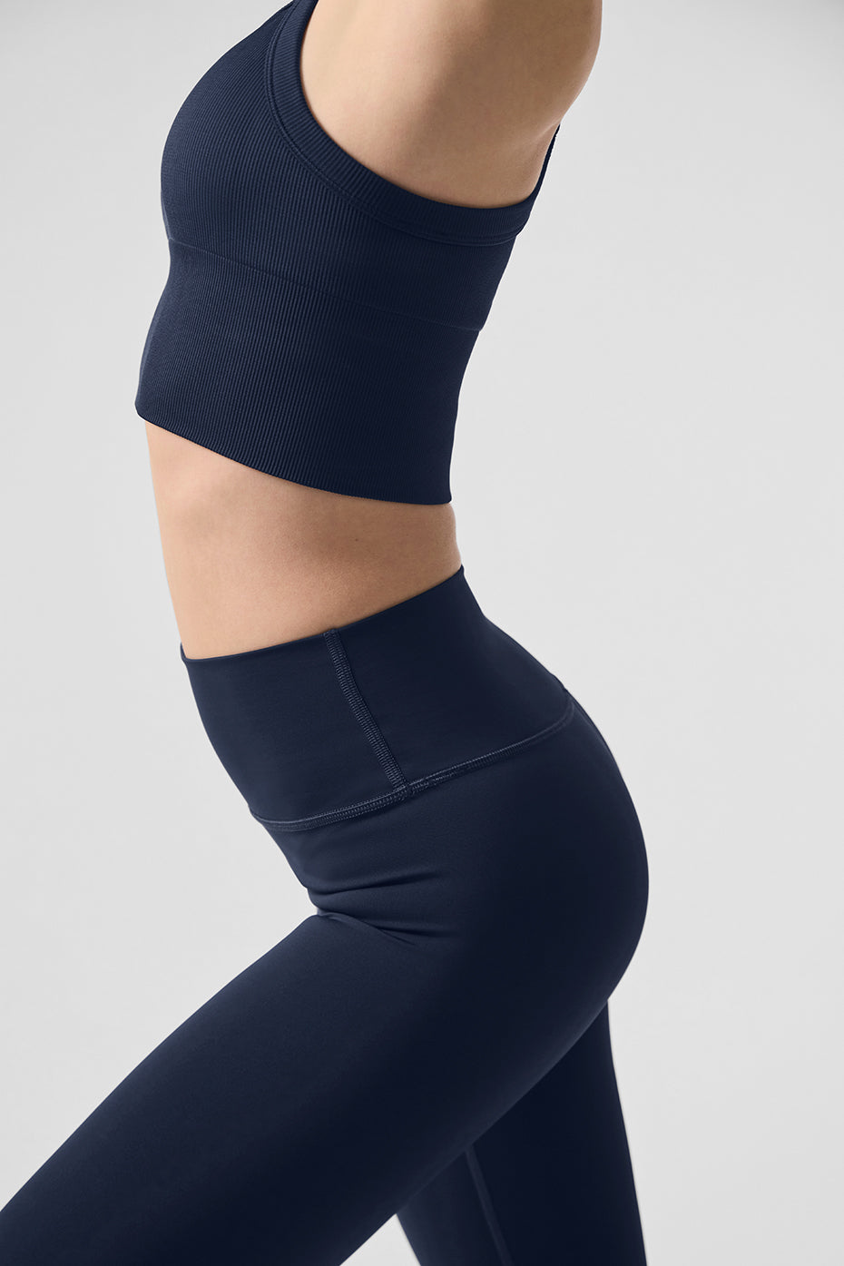 High-Waist Airlift Legging - Navy