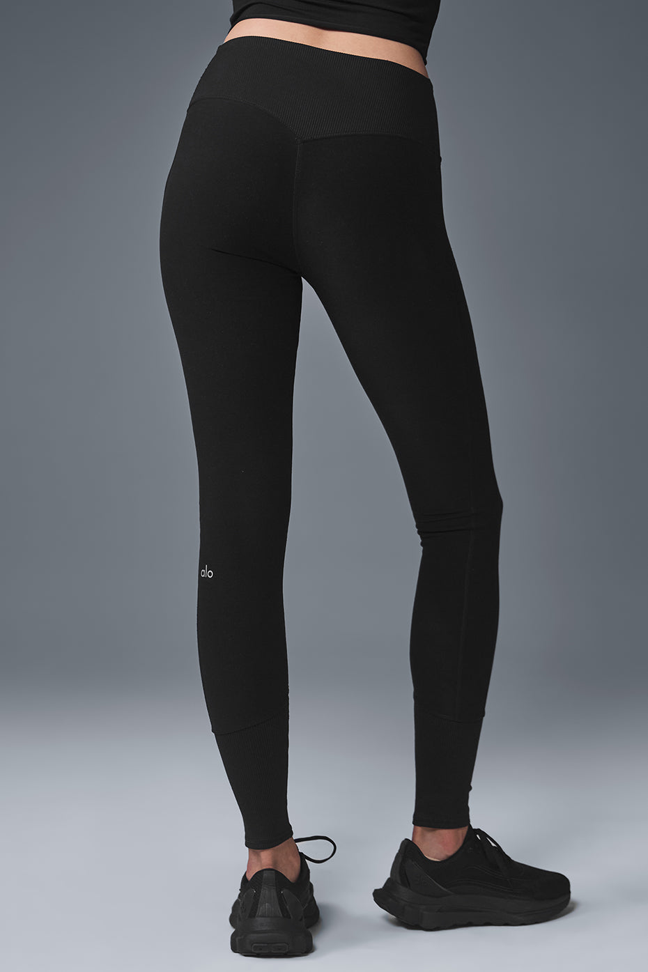 High-Waist Alosoft Lounge Legging - Black