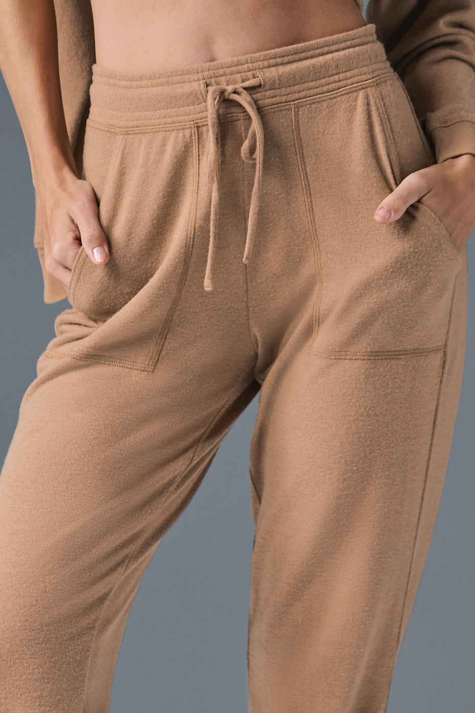 Soho Sweatpant - Toasted Almond