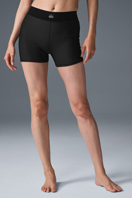 Airlift High-Waist Line Up Short - Black